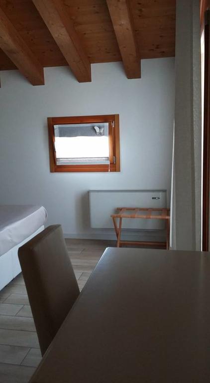 Agriturismo Casa Rossa Postioma Eksteriør bilde