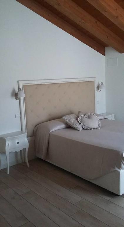 Agriturismo Casa Rossa Postioma Eksteriør bilde